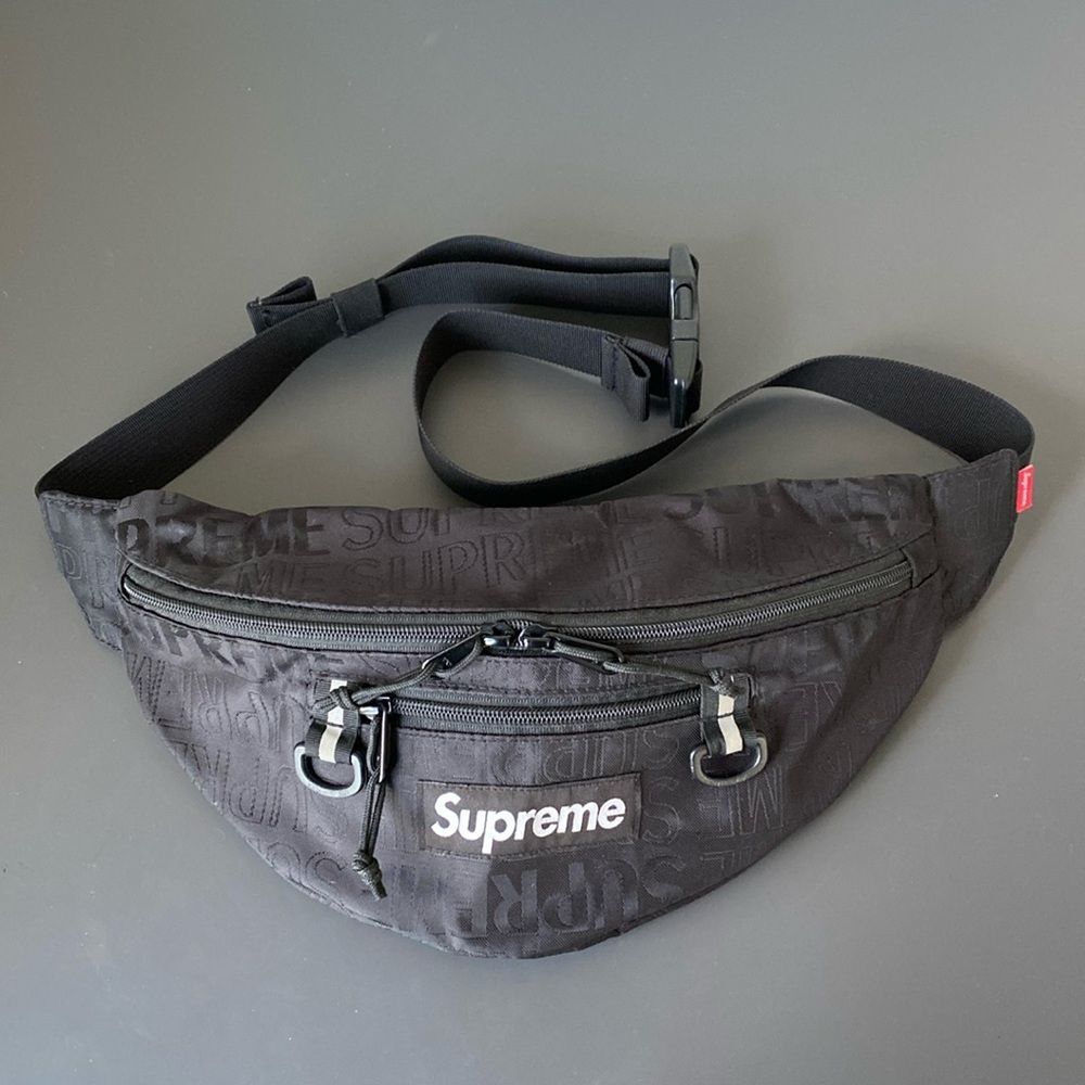 Supreme Logo Print Black Waist and crossbody Bag Mint Condition